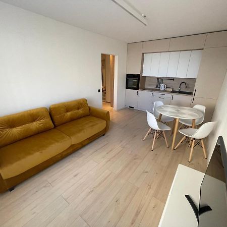 Mb Livinga Apartamentai Taikos G Mažeikiai Exteriér fotografie