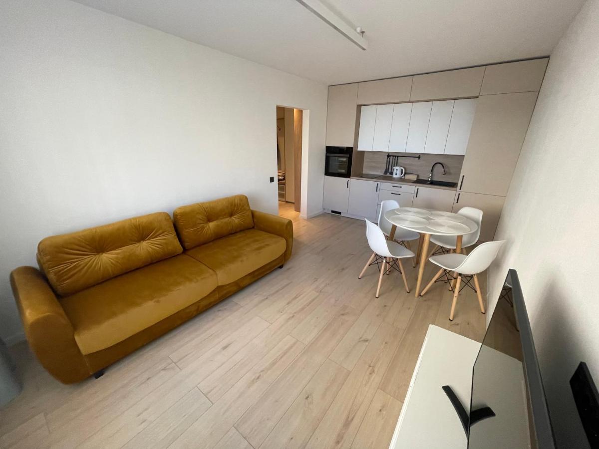 Mb Livinga Apartamentai Taikos G Mažeikiai Exteriér fotografie